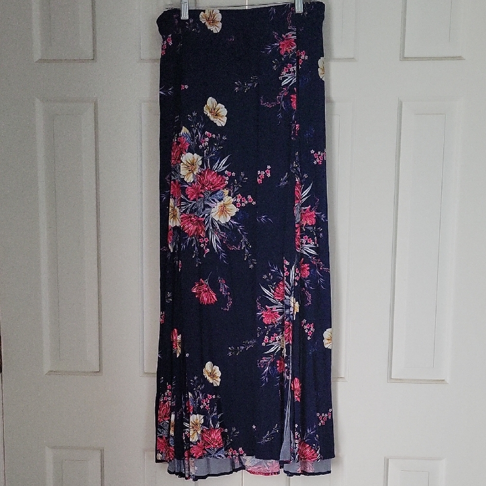 Torrid Dark Floral Cottagecore Double Slit Maxi Dress Sz 4x